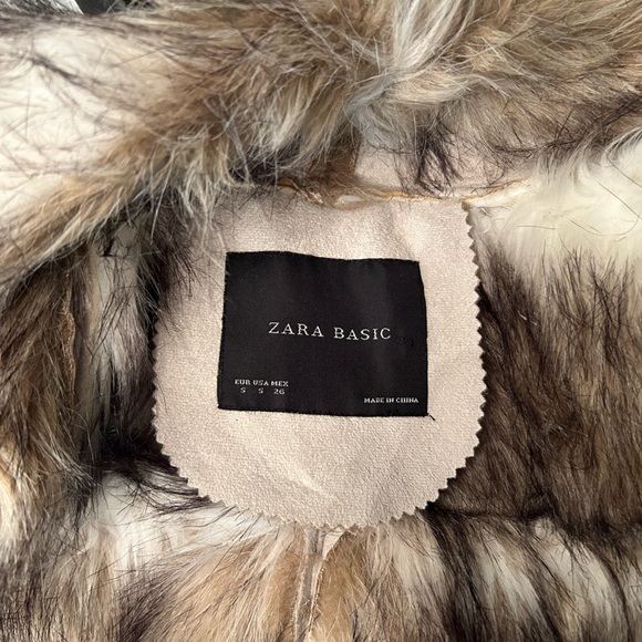 Zara Fur Vest - Picture 9 of 9